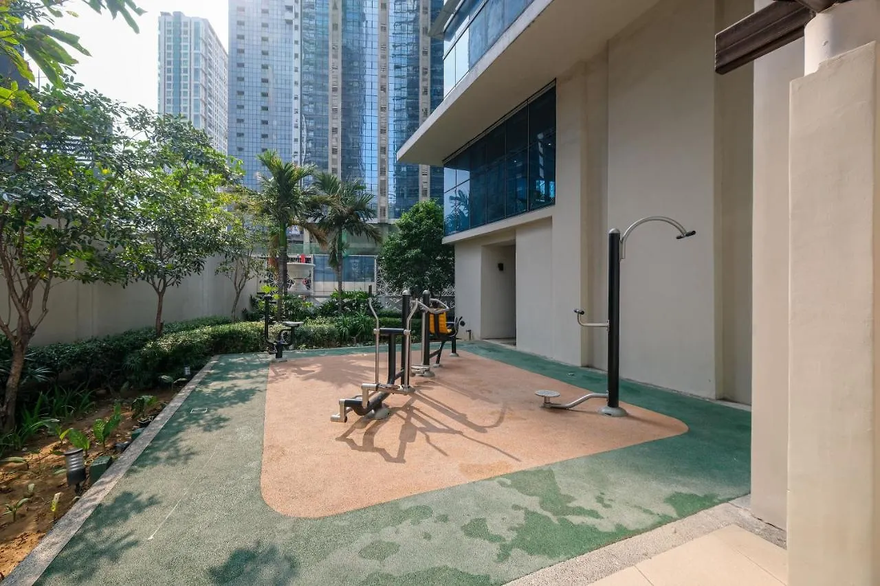 Amazing Unit And View In Uptown Parksuites Bgc Taguig Aparthotel