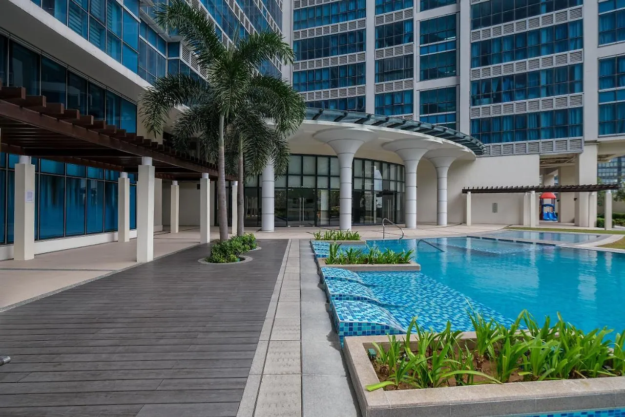 Amazing Unit And View In Uptown Parksuites Bgc Taguig Philippines