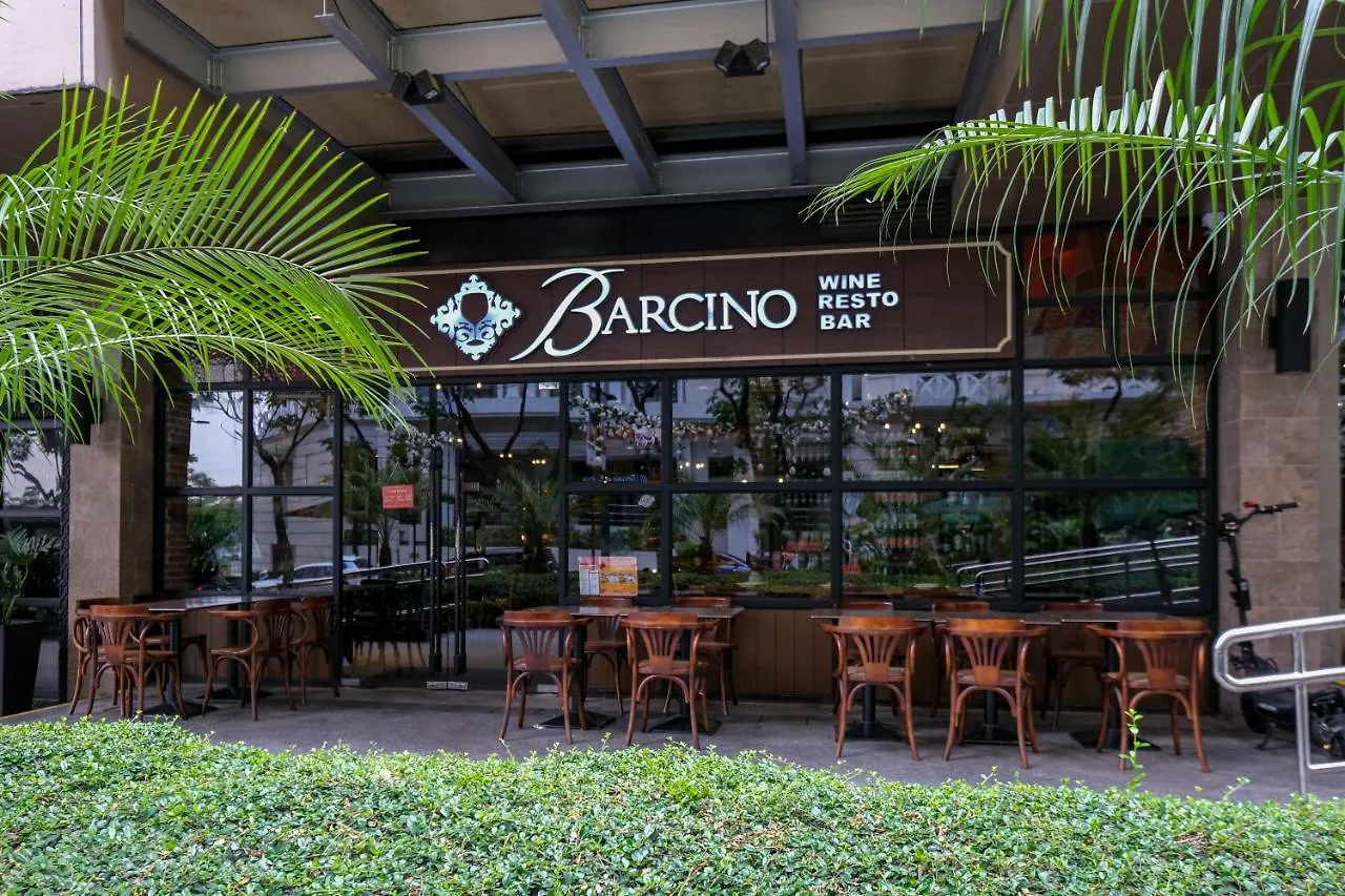 Aparthotel Amazing Unit And View In Uptown Parksuites Bgc Taguig