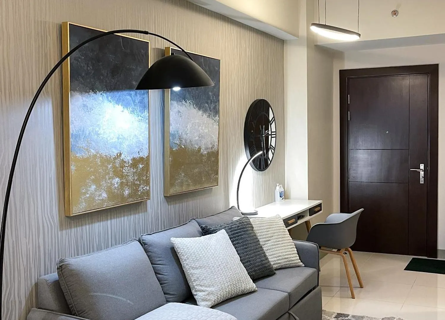 Aparthotel Amazing Unit And View In Uptown Parksuites Bgc Taguig
